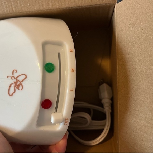 Wax  warmer - Picture 3 of 3